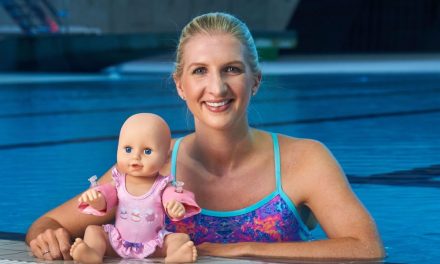 REVIEW: Baby Annabell Learns To Swim